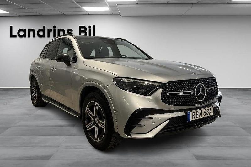 Begagnad Mercedes GLC300 AMG line 197 HK (144 kW) 2024 Hightech silver metallic SUV