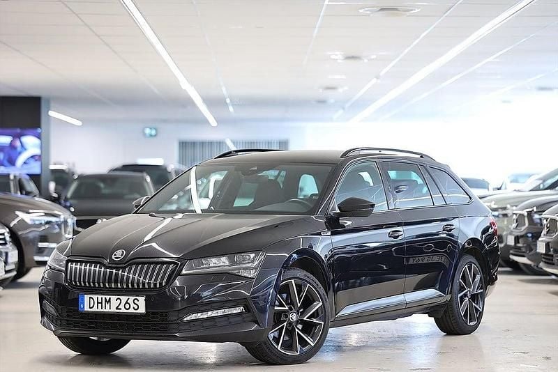 Begagnad Skoda Superb SportLine 218 HK (160 kW) 2021 Svart Kombi