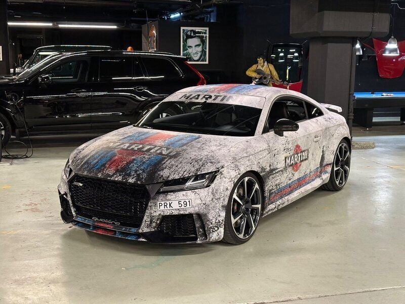 Flerfärgad Begagnad 2016 Audi TT RS Design Sportkupé | 639 000 kr - Bild 1/4