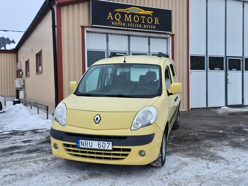 Begagnad Renault Kangoo 103 HK (75 kW) 2010 Gul
