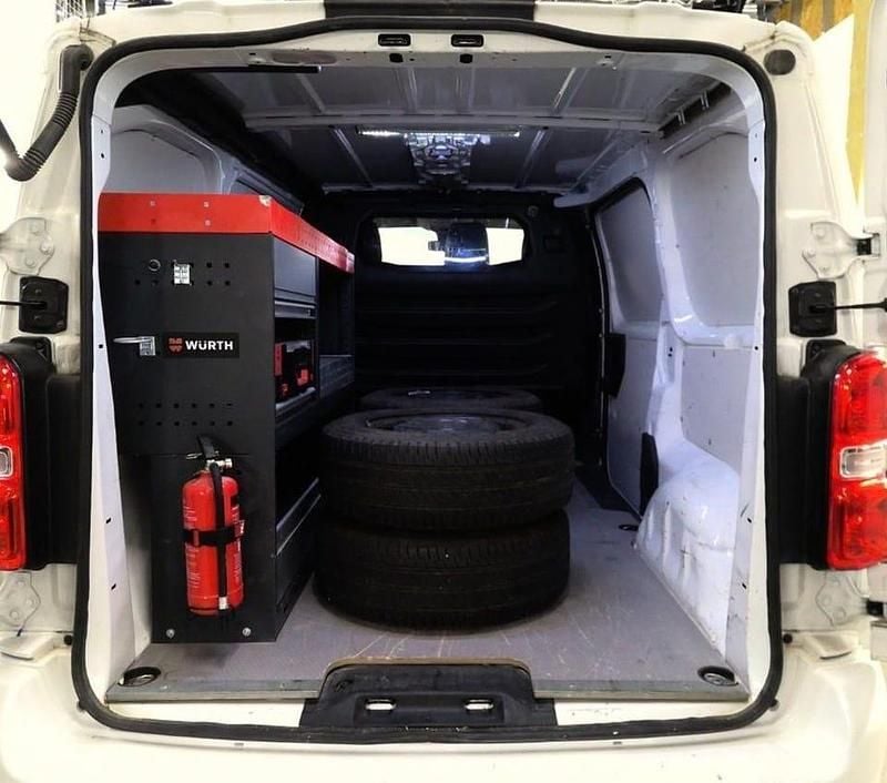 Vit Begagnad 2022 Peugeot e-Expert Van | 289 000 kr (Bra pris) - Bild 1/1