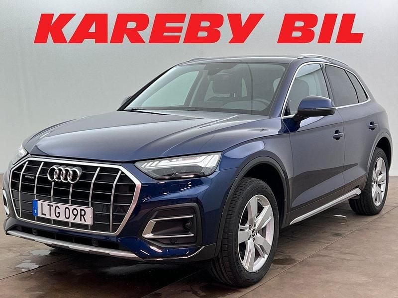 Blå Begagnad 2020 Audi Q5 Sport SUV | 369 900 kr (Marknadspris) - Bild 1/3