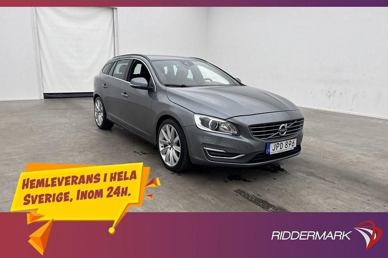 Grå Begagnad 2017 Volvo V60 Momentum Kombi | 138 900 kr (Marknadspris) - Bild 1/3
