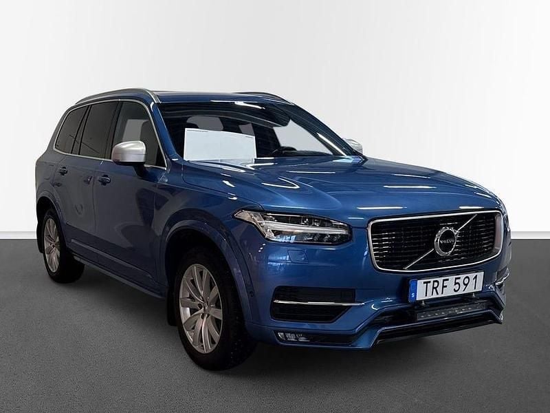 Begagnad Volvo XC90 R-Design 238 HK (175 kW) 2019 Blå SUV