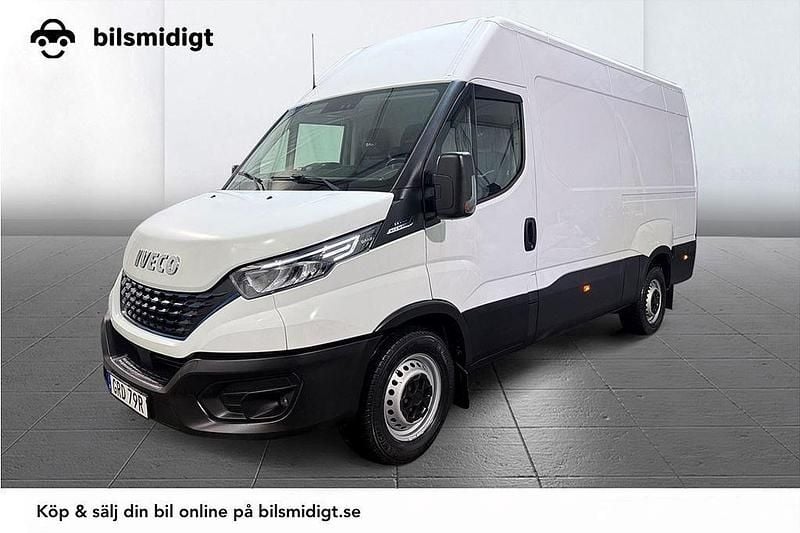 Vit Begagnad 2021 Iveco Daily Van | 249 900 kr (Superpris) - Bild 1/3