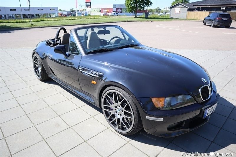 Svart Begagnad 1997 BMW Z3 Cab | 129 900 kr (Marknadspris) - Bild 1/4