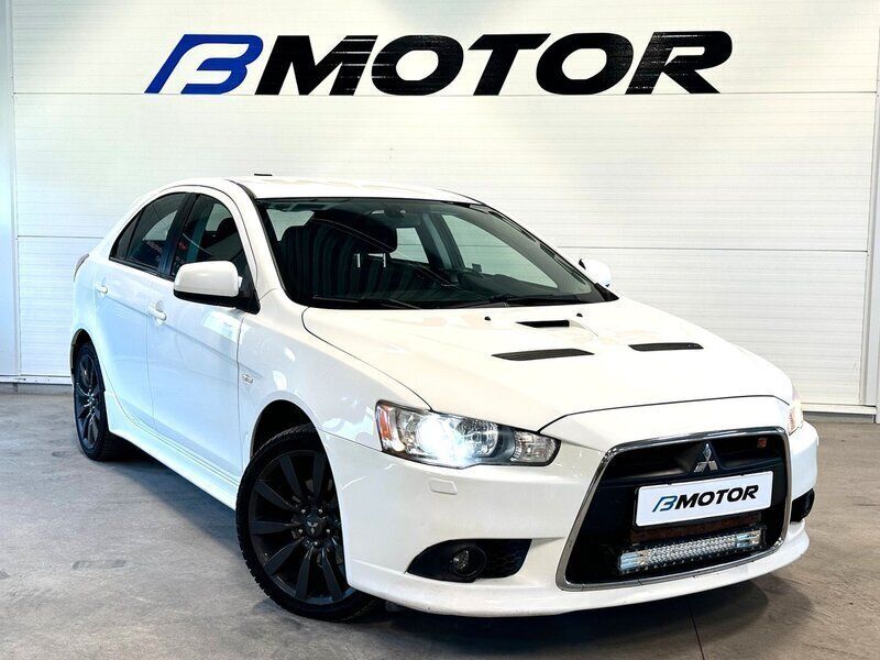 Okänd Begagnad 2009 Mitsubishi Lancer Sportback Halvkombi | 99 900 kr (Dyr) - Bild 1/4