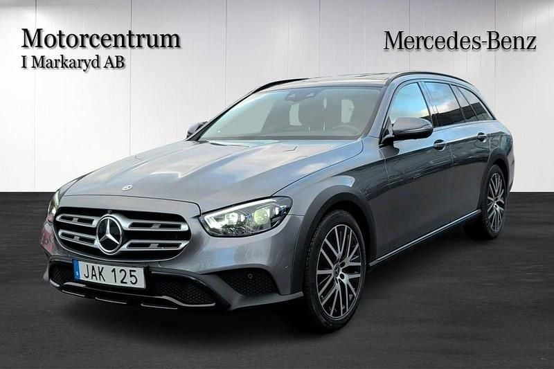 Begagnad Mercedes E220 All-Terrain 200 HK (147 kW) 2023 Grå Kombi