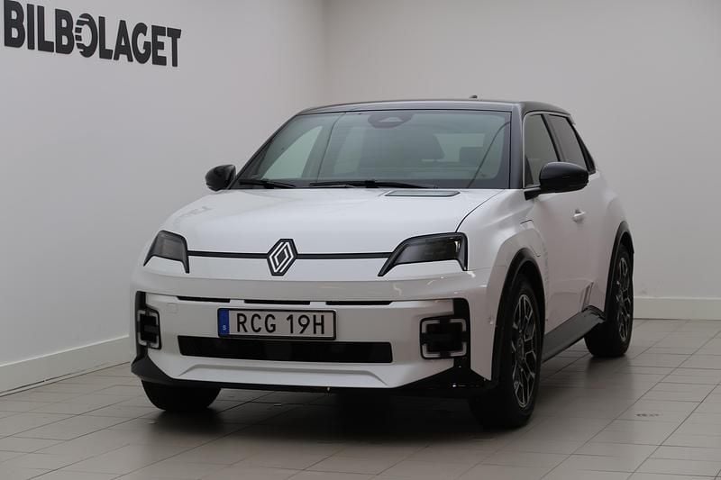 Vit Begagnad 2026 Renault 5 E-Tech | 409 900 kr - Bild 1/4