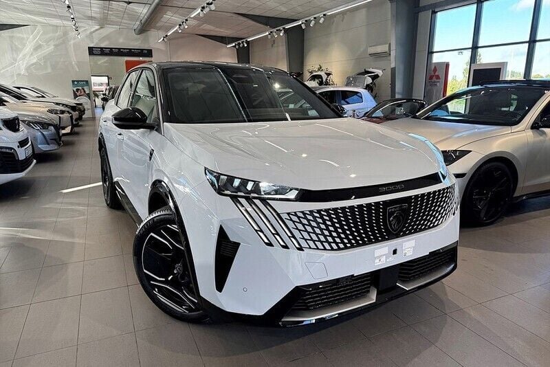 Vit okenite Ny 2024 Peugeot e-3008 GTi SUV | 579 900 kr - Bild 1/4
