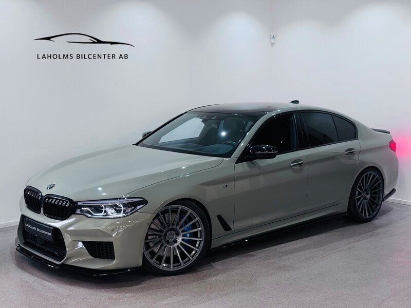 Begagnad BMW 550 Comfort Edition 550 HK (404 kW) 2017 Militär grön Sedan