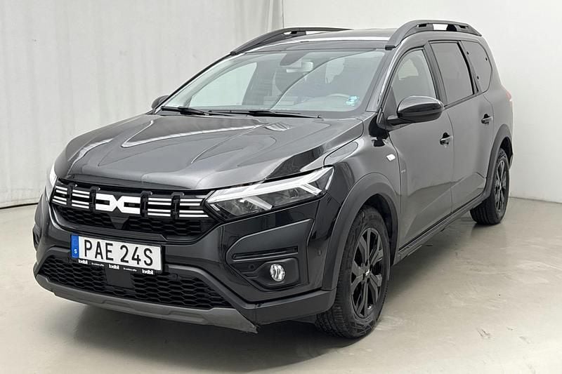 Svart Begagnad 2023 Dacia Jogger | 189 000 kr (Lite dyr) - Bild 1/4