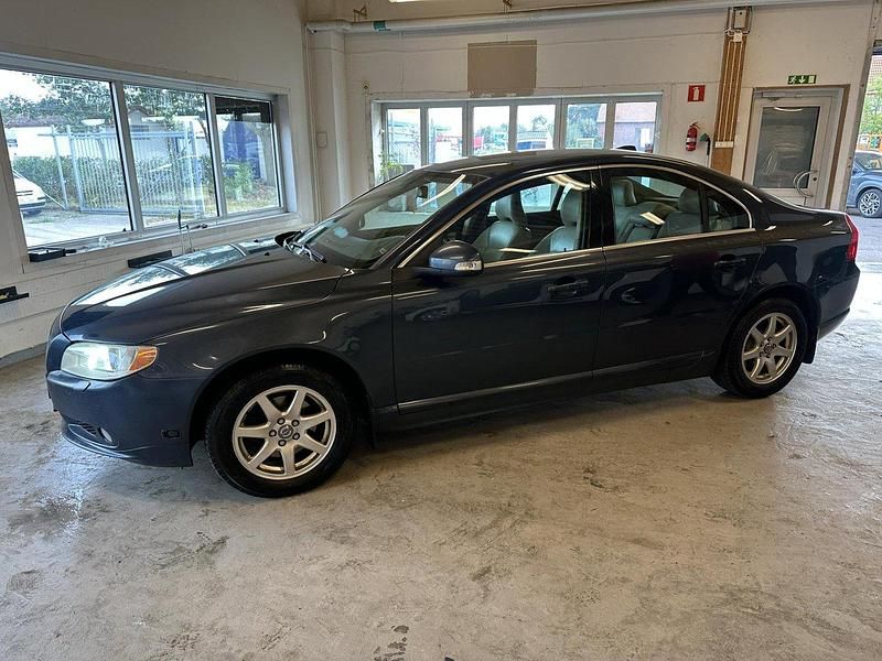Blå Begagnad 2007 Volvo S80 Momentum Sedan | 34 900 kr (Marknadspris) - Bild 1/4