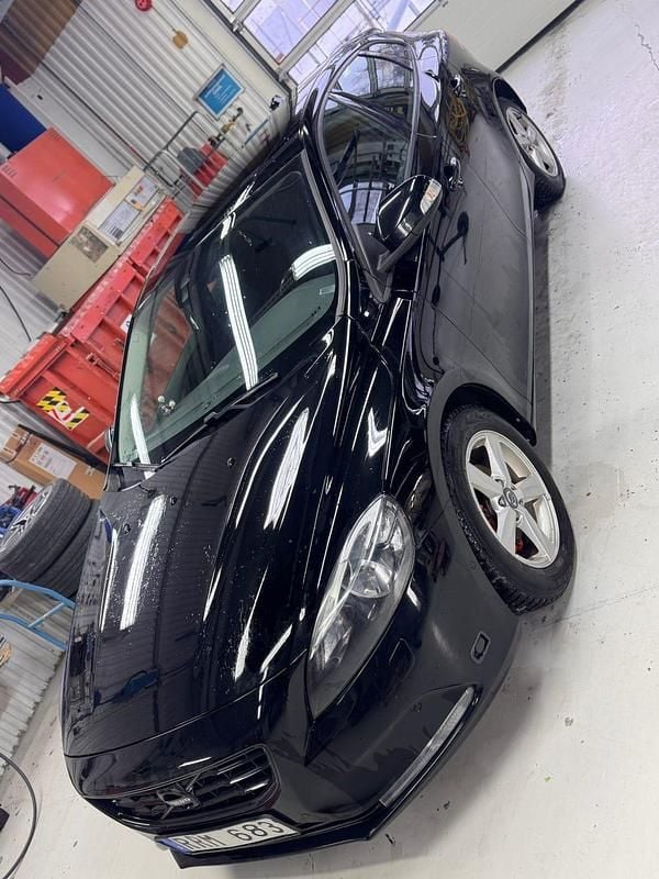Begagnad Volvo V40 115 HK (84 kW) 2013
