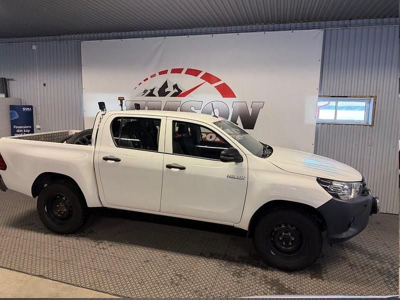 Begagnad Toyota HiLux 150 HK (110 kW) 2020 Vit Pickup