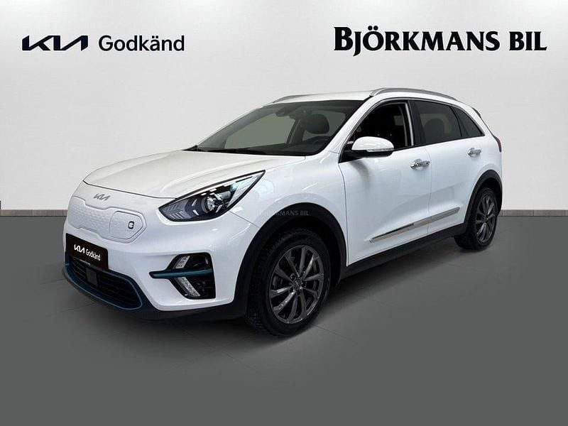 Vit Begagnad 2022 Kia e-Niro Advance SUV | 264 900 kr (Bra pris) - Bild 1/4