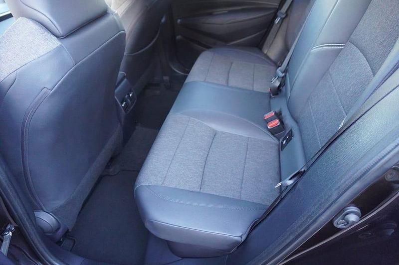 Begagnad Toyota Corolla Style 122 HK (89 kW) 2022 Brun Kombi