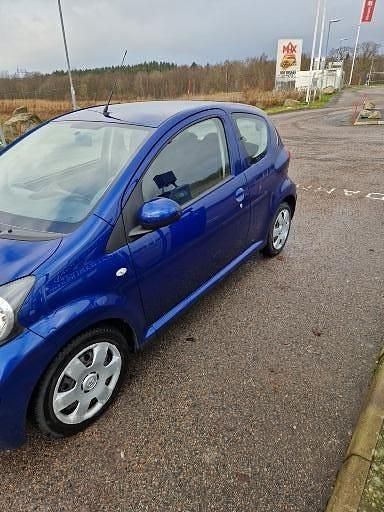 Begagnad Toyota Aygo 68 HK (50 kW) 2009 Halvkombi