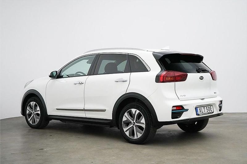 Begagnad Kia e-Niro Advance 150 kW (204 HK) 2021 Vit SUV
