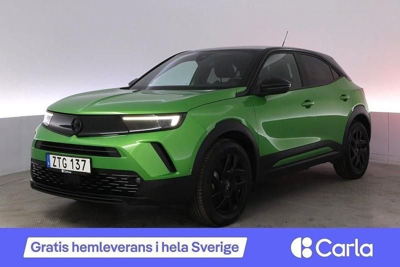 Grön Begagnad 2022 Opel Mokka-e GS Line SUV | 175 900 kr (Marknadspris) - Bild 1/4