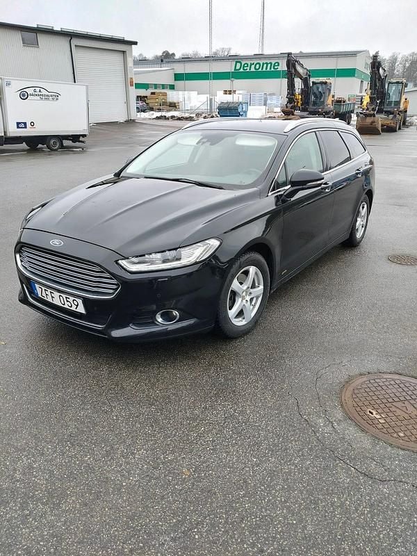 Begagnad Ford Mondeo 180 HK (132 kW) 2018 Kombi