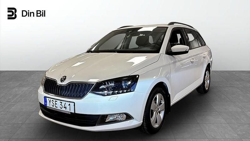 Candy white Begagnad 2017 Skoda Fabia Style Kombi | 124 900 kr (Marknadspris) - Bild 1/4