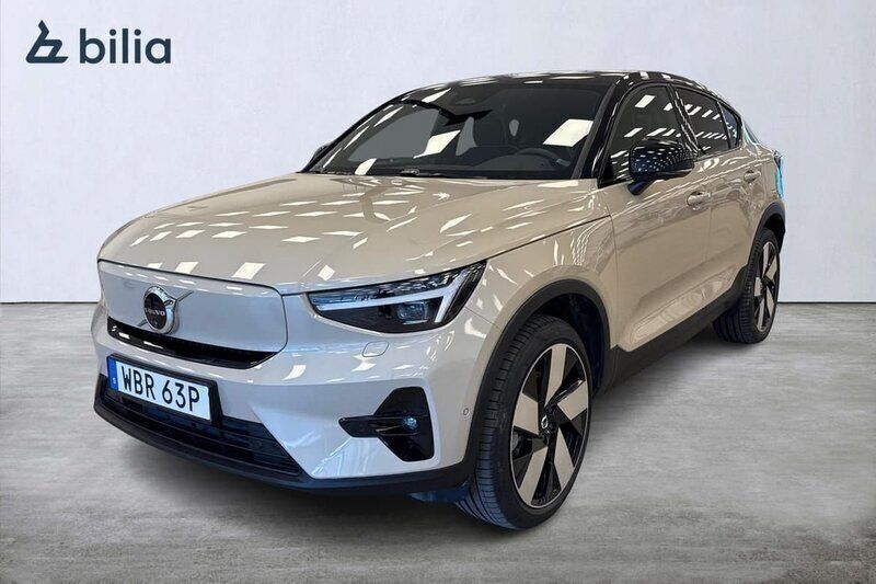 Ljusbrun (brun) Begagnad 2024 Volvo EC40 Performance SUV | 578 900 kr (Dyr) - Bild 1/3