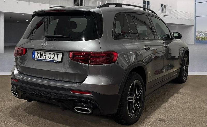 Begagnad Mercedes GLB200 AMG 163 HK (119 kW) 2024 Mörkgrå SUV
