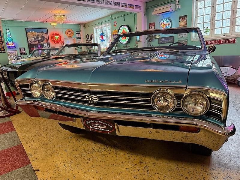 Begagnad Chevrolet Chevelle 325 HK (239 kW) 1967 Marina blue Cab