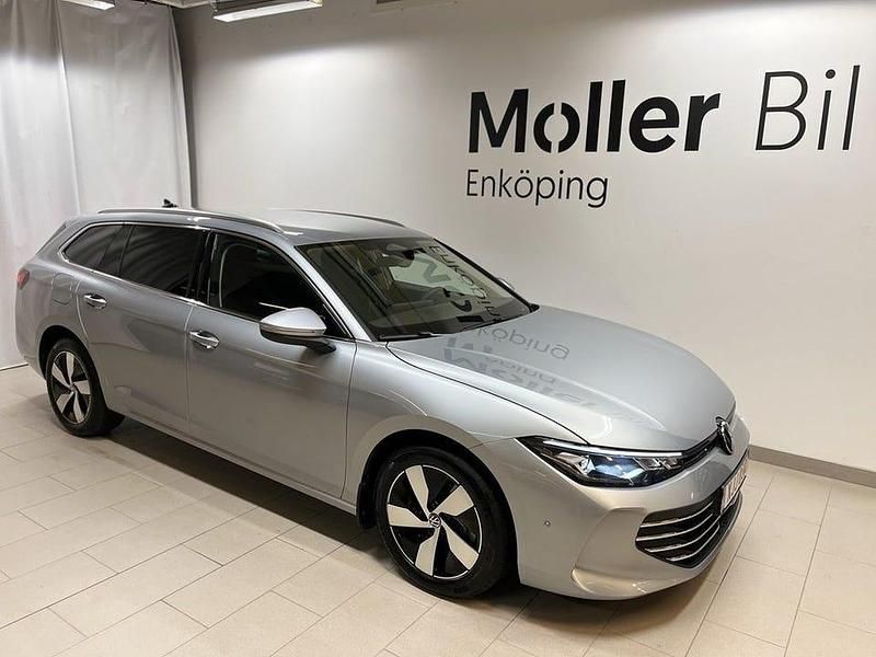 Ny VW Passat Business 150 HK (110 kW) 2025 Oyster silver metallic Kombi