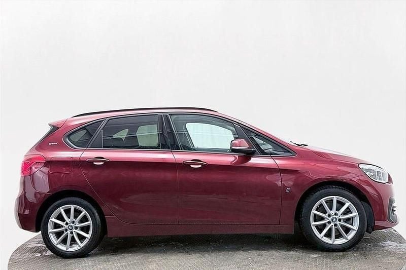 Röd Begagnad 2019 BMW 225 Active Tourer Advantage Minibuss | 184 800 kr (Bra pris) - Bild 1/3