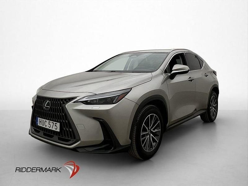 Begagnad Lexus NX350h 242 HK (177 kW) 2022 Lgrå SUV