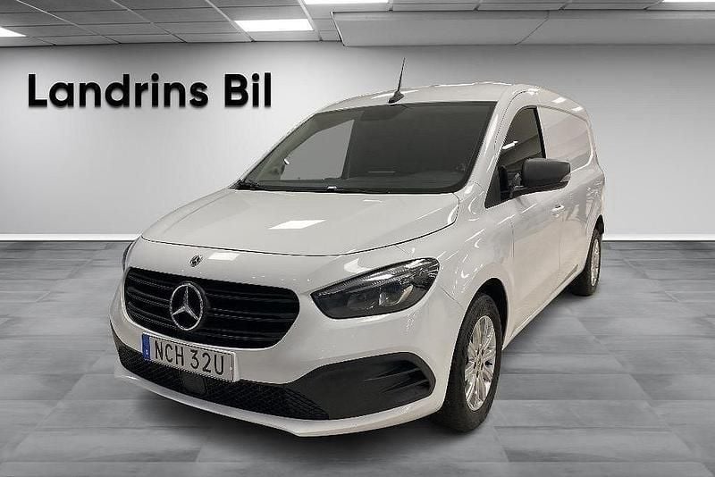Vit Begagnad 2024 Mercedes Citan 112 Van | 189 000 kr (Bra pris) - Bild 1/4