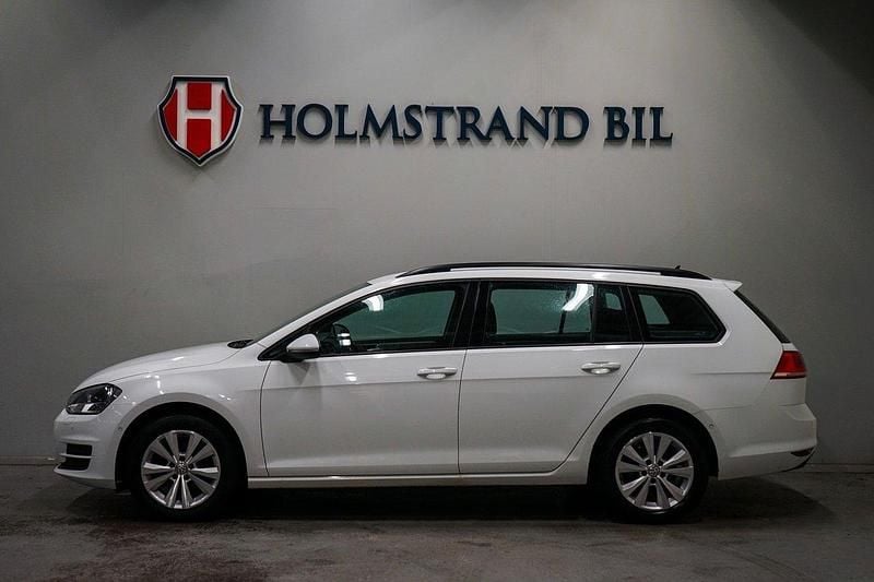 Vit Begagnad 2014 VW Golf VII Kombi | 109 900 kr (Marknadspris) - Bild 1/4