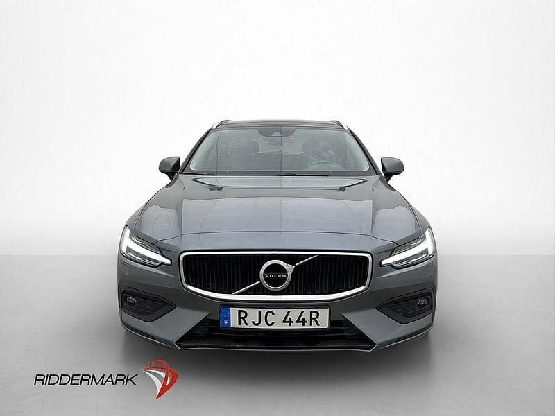 Begagnad Volvo V60 197 HK (144 kW) 2021 Grå Kombi