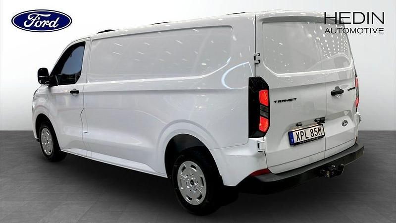 Ny Ford Transit Custom Trend 136 HK (100 kW) 2025 Vit Van