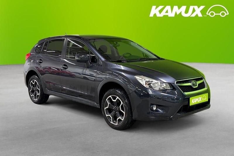 Grå Begagnad 2012 Subaru XV SUV | 168 800 kr (Marknadspris) - Bild 1/4