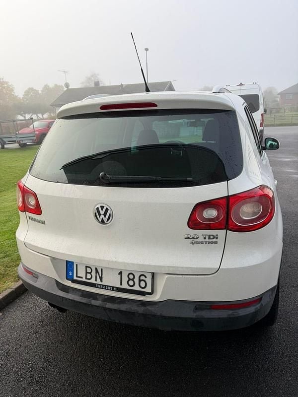 Begagnad VW Tiguan Sportline 140 HK (102 kW) 2011 SUV