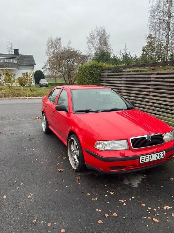 Begagnad Skoda Octavia 75 HK (55 kW) 1999 Halvkombi