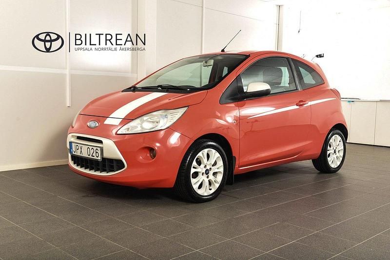 Röd Begagnad 2009 Ford Ka Titanium Halvkombi | 29 800 kr (Marknadspris) - Bild 1/4