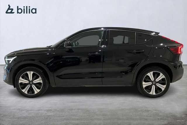 Begagnad Volvo C40 Core 169 kW (231 HK) 2022 Svart SUV