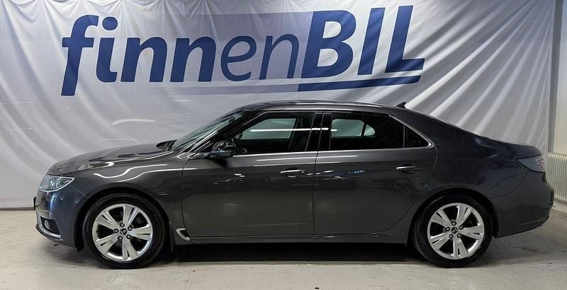 Grå Begagnad 2010 Saab 9-5 Aero Sedan | 169 500 kr - Bild 1/4