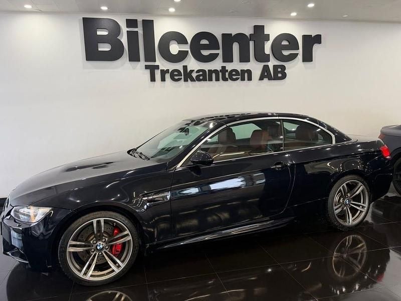 Begagnad BMW M3 420 HK (308 kW) 2009 Svart Cab