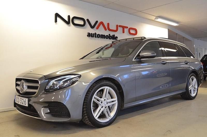 Begagnad Mercedes E220 AMG 194 HK (142 kW) 2018 Selenitgrå metallic Kombi