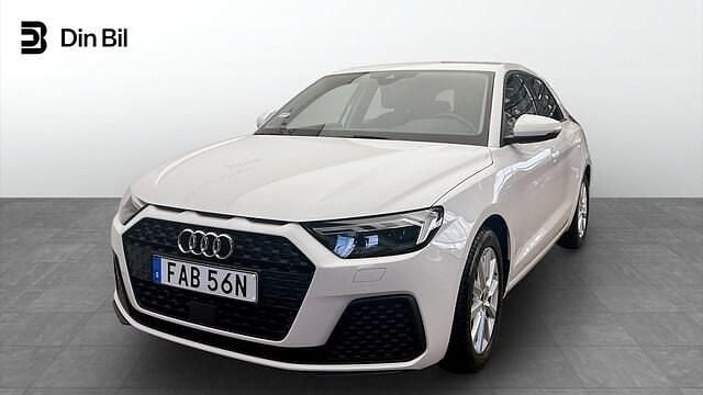 Vit Begagnad 2022 Audi A1 Sportback Proline Halvkombi | 209 000 kr (Marknadspris) - Bild 1/4