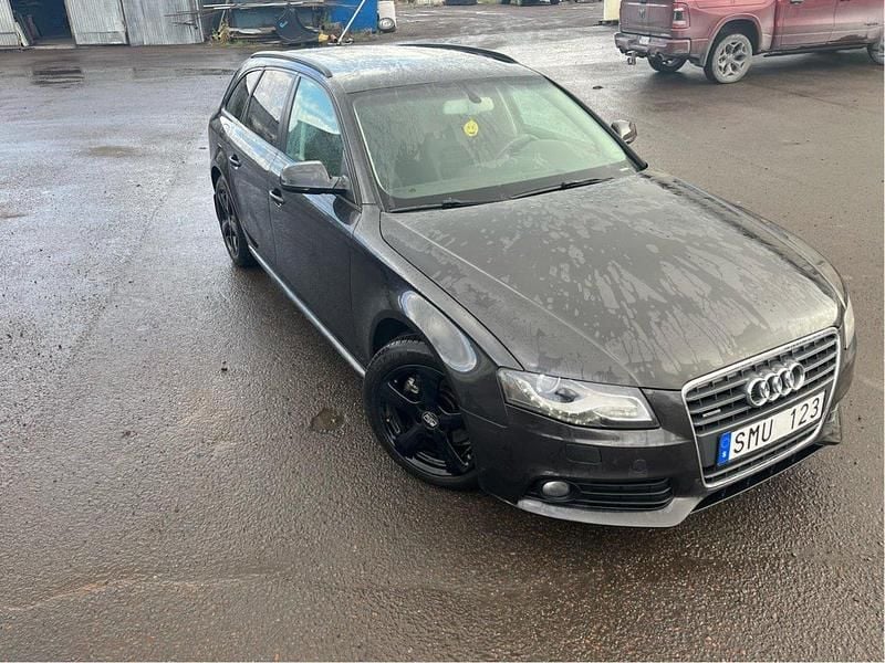 Grå Begagnad 2011 Audi A4 Kombi | 70 000 kr (Bra pris) - Bild 1/2