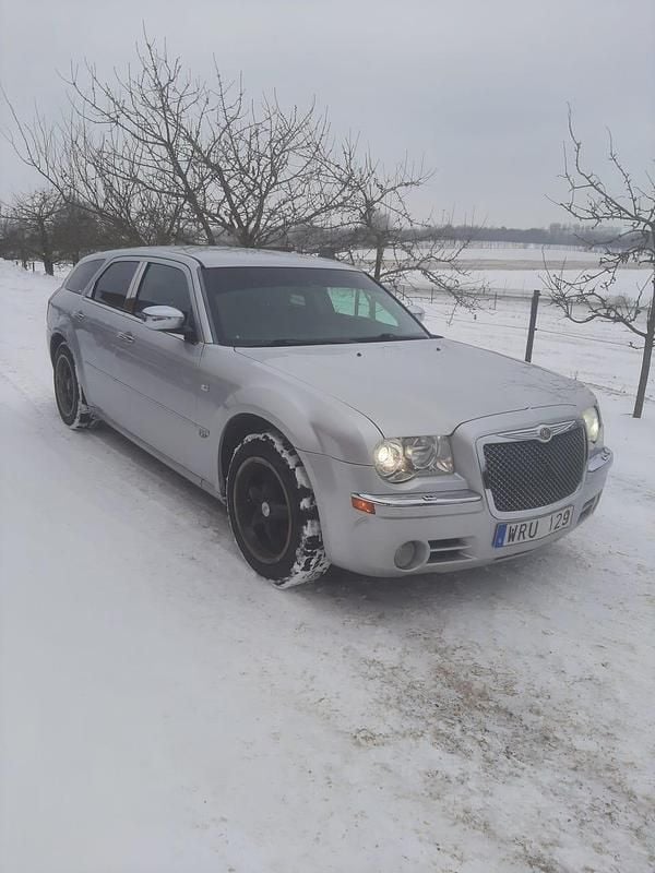 Begagnad Chrysler 300C Touring 193 HK (141 kW) 2006 Kombi