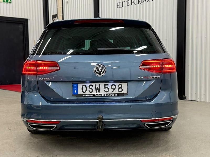 Begagnad VW Passat GTS 239 HK (175 kW) 2015 Blå
