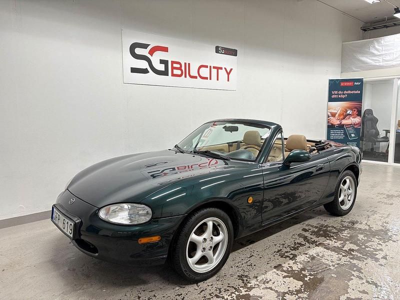 Grön Begagnad 1999 Mazda MX5 Cab | 59 900 kr (Marknadspris) - Bild 1/4