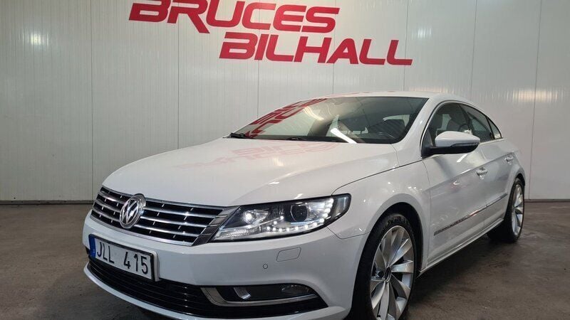 Vit Begagnad 2012 VW CC Sedan | 147 900 kr (Lite dyr) - Bild 1/4